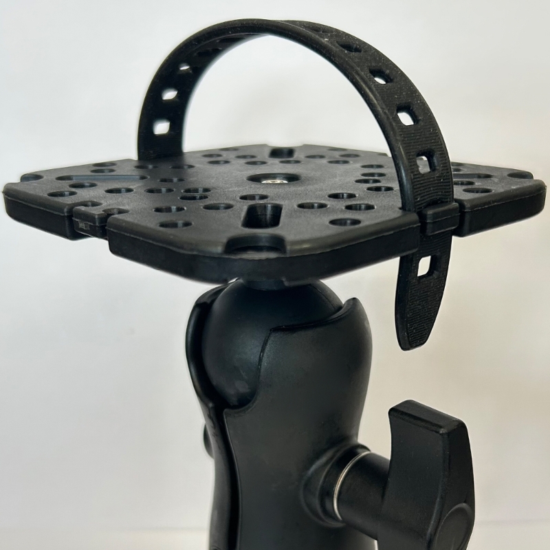 Piastra montaggio a rotante pe - Fish Finder Mount recensione e prezzo